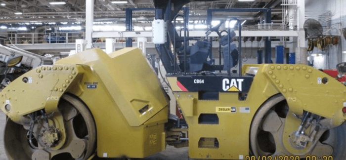Minnesota Government Auctions - 2015 Caterpillar CB64