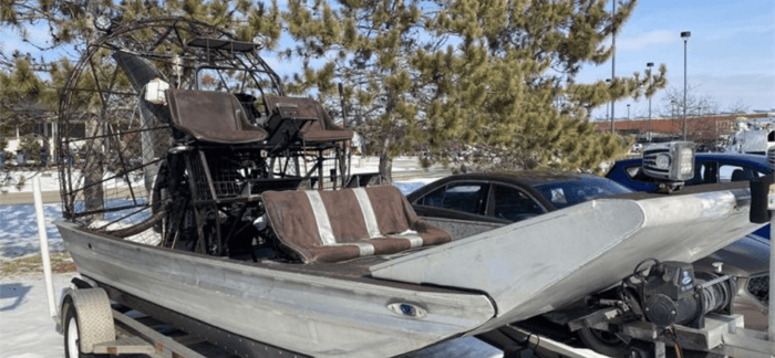 Minnesota Government Auctions - 2013 American Air Ranger Airboat