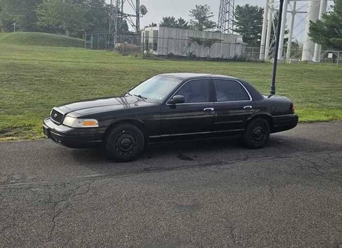 2005 Ford Crown Victora, sold on Municibid, Newtown Township.