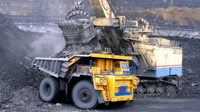 dump truck construction site image