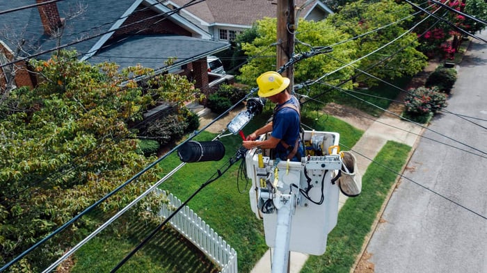 Helpful Guide for Picking an Electrician School