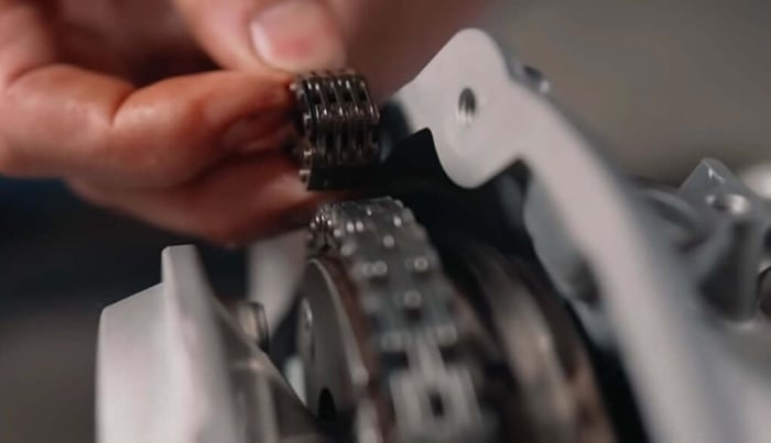 neue und alte Kette im Vergleich