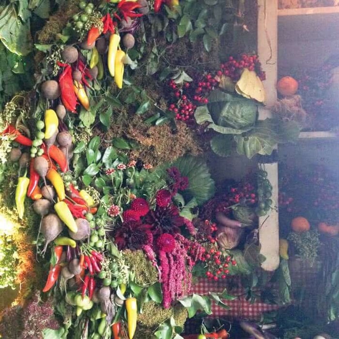 Vegetable-floral-kitchen.jpg?v=1765892152