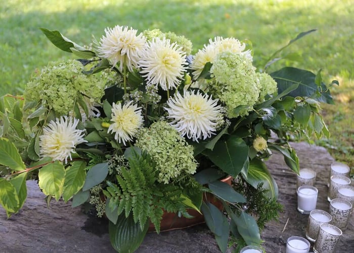 DIY-Wedding-Flowers-Longfield Gardens