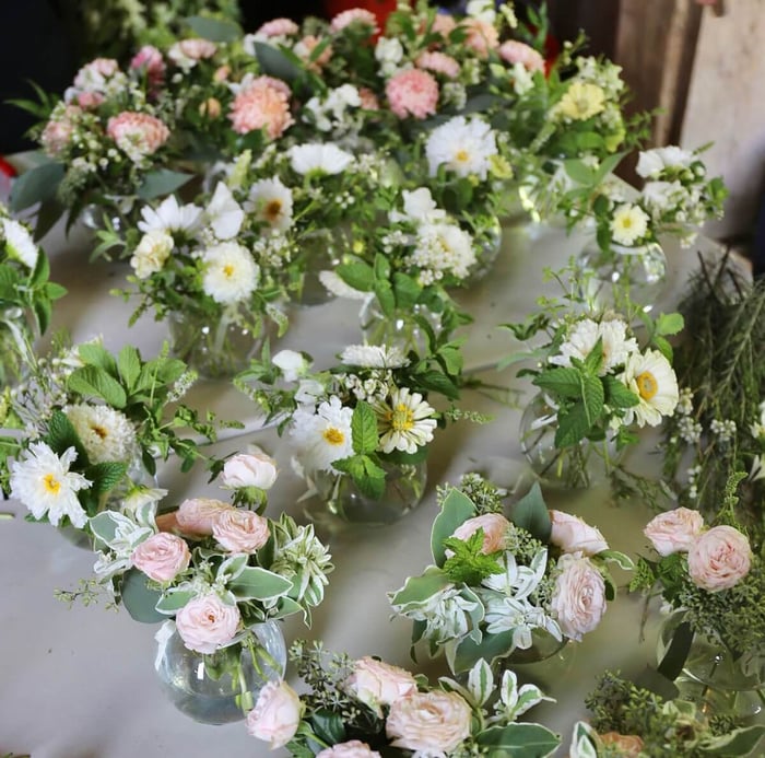 DIY-Wedding-Flowers-Longfield Gardens