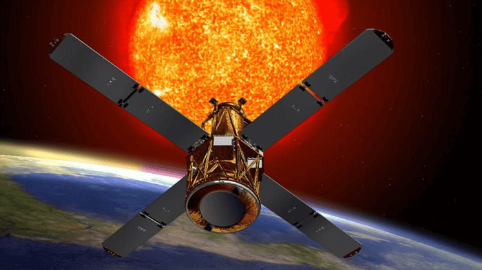 NASA satellite to fall to Earth today - should we worry about it hitting  someone? | World News | Sky News
