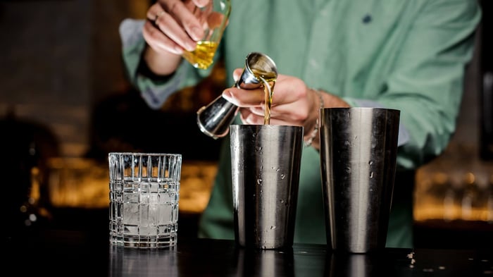 Balanced cocktail with citrus garnish showing cocktail balance technique