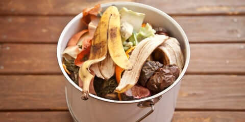 Histamine bucket on a wooden background