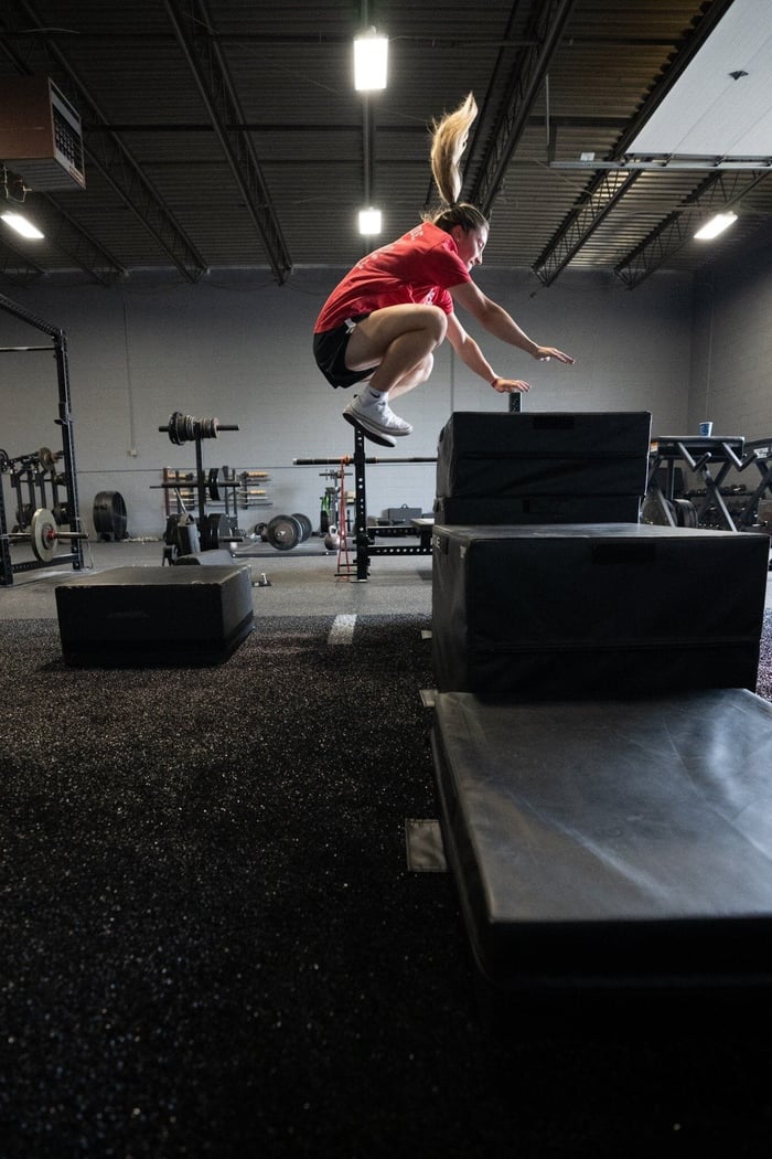 Seated_Box_jump-5_24_24_-69_compressed.jpg?v=1717588386