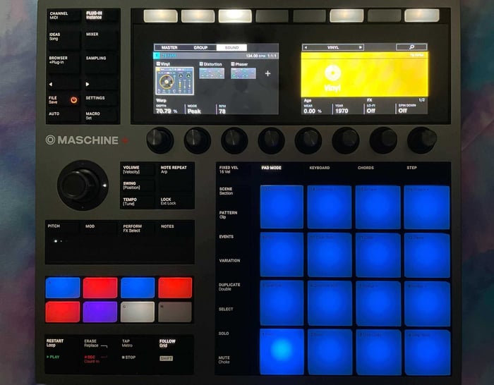 Vinyl in MASCHINE+