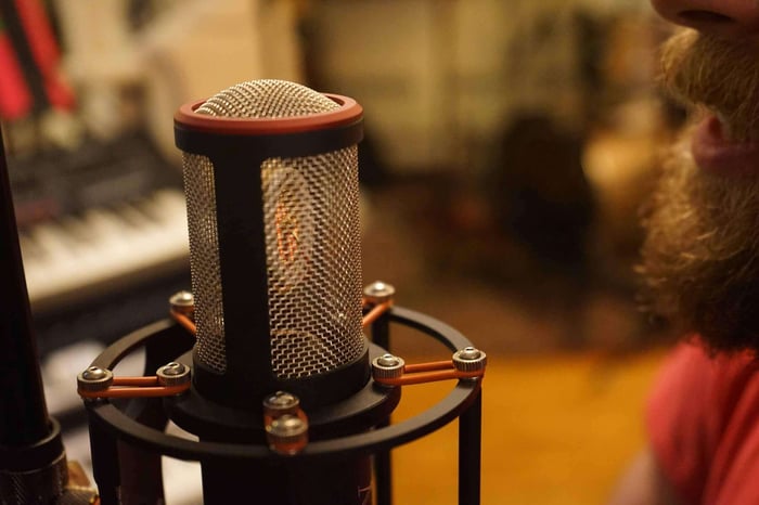 Mic placement for vocals, on-axis