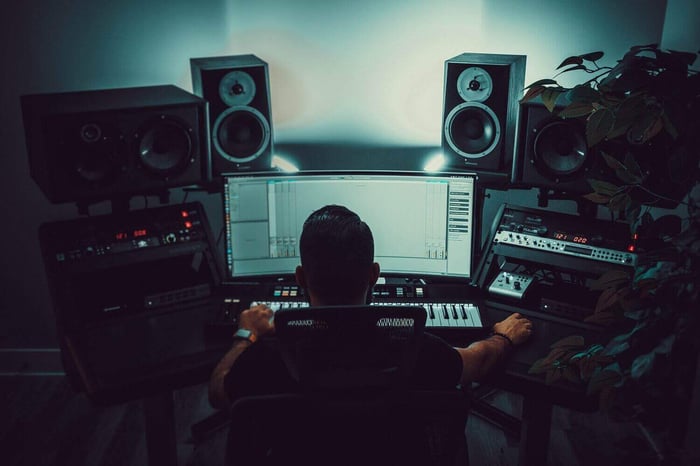 Make sure your mixes are organized and properly labeled.