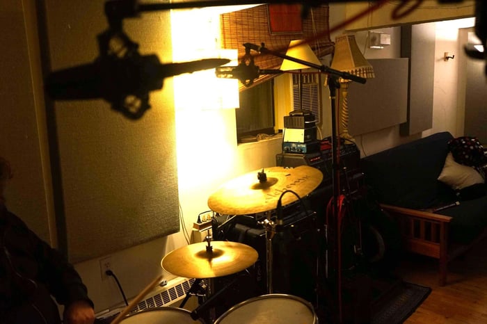 Spaced pair overhead microphone placement