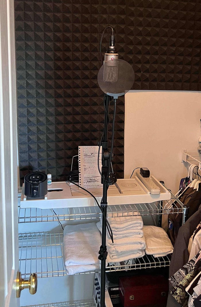 Arthur Kody’s bedroom home recording studio