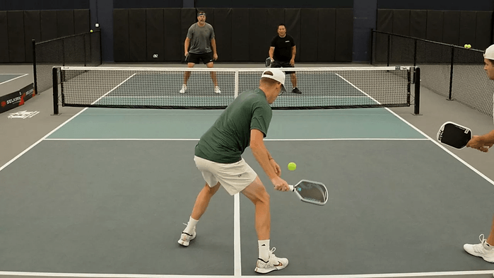 Ronbus Quanta paddle guide comparing R1 R2 R3 and R4 pickleball paddle shapes