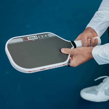 JOOLA Pro IV vs Pro V paddle comparison