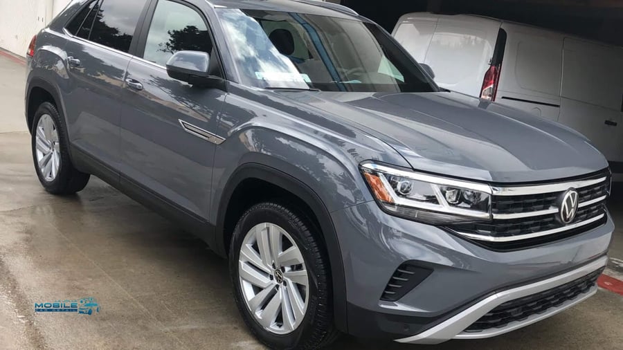 Exterior car detailing cost for SUVs in San Diego — a Volkswagen SUV with a premium wax finish.