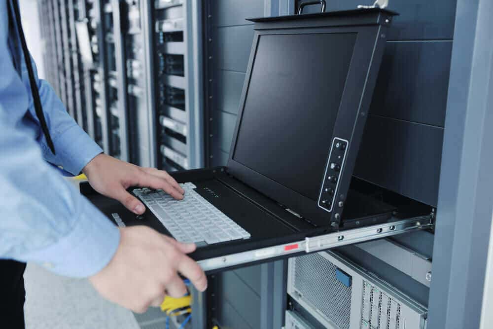 data center smart hands services