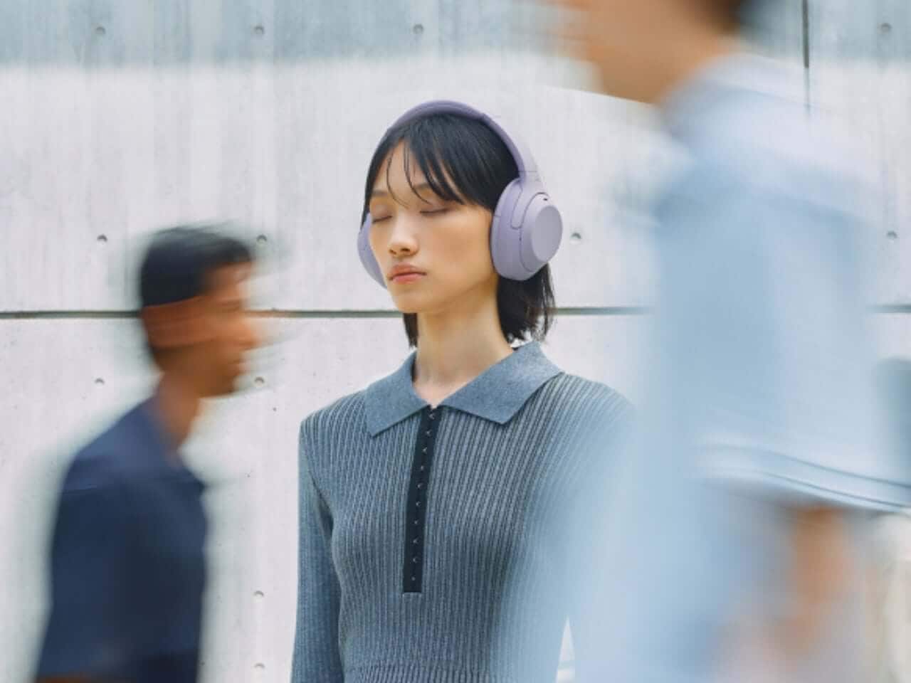 Sony Headphones Return With the WH-1000XM4C at a Lower $300 Price
