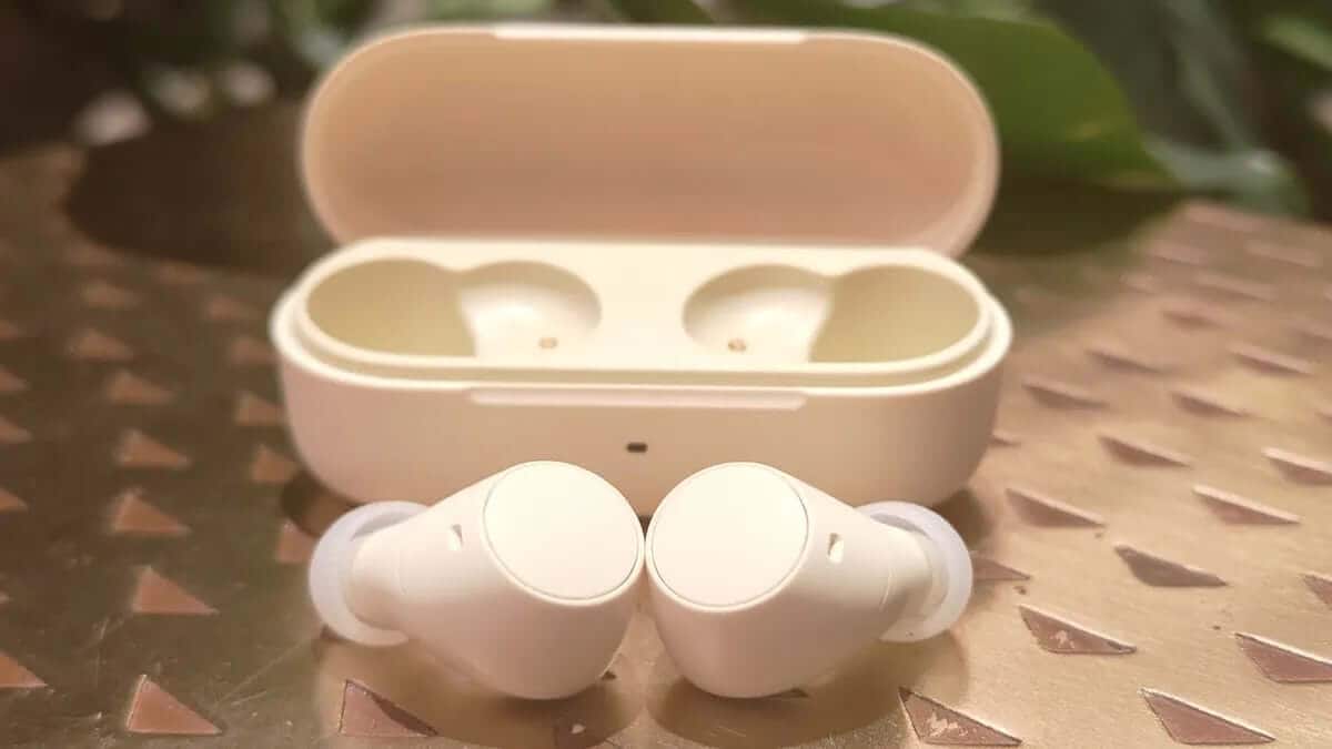 Sony WF-C510 earbuds