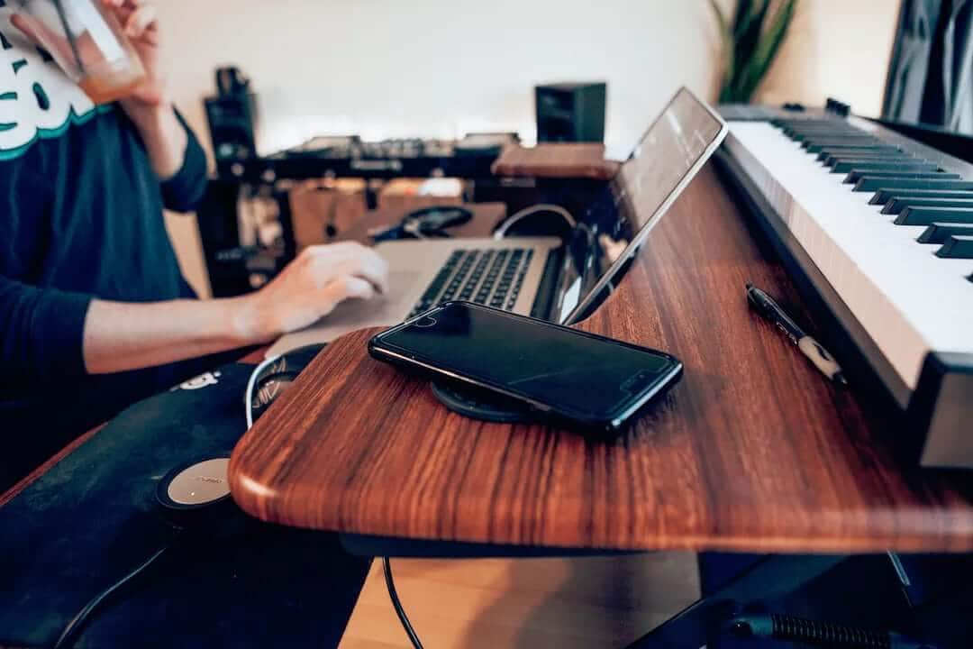 6 Artists Talk about Their Creative Processes