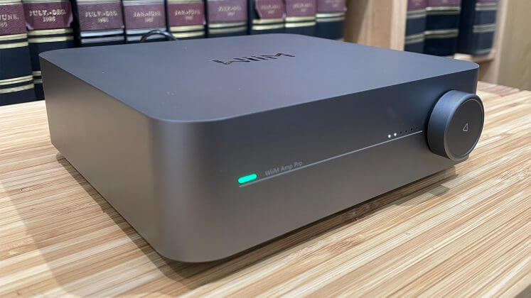 WiiM Amp Pro Side