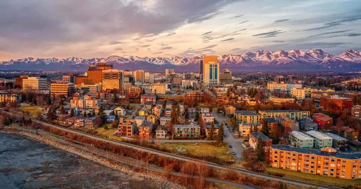 Moving to Anchorage, Alaska: Summer Relocation Tips & Local Insights
