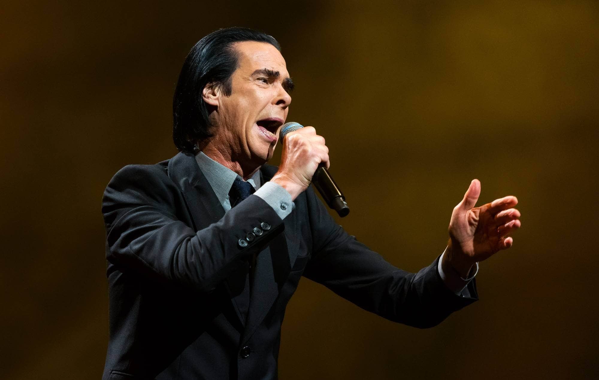 Nick Cave Performing Live at Cruel World 2025