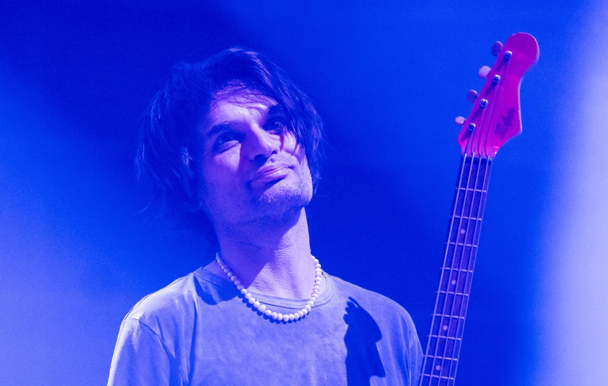 Jonny Greenwood on stage, a symbol of art’s power beyond politics
