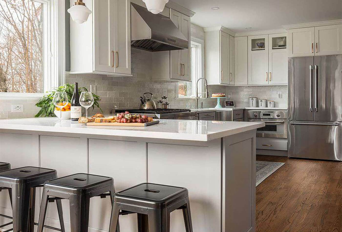 Peninsula Kitchen: For Easy Fitting Call Us!!