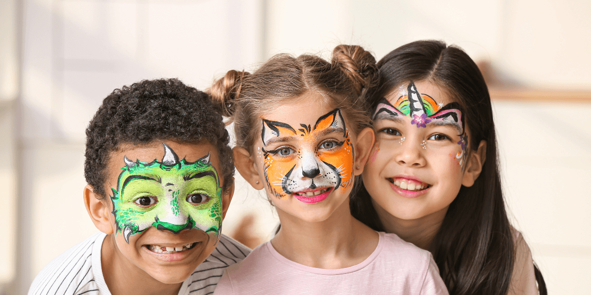 Kids Makeup Kit: What to Know Before You Buy