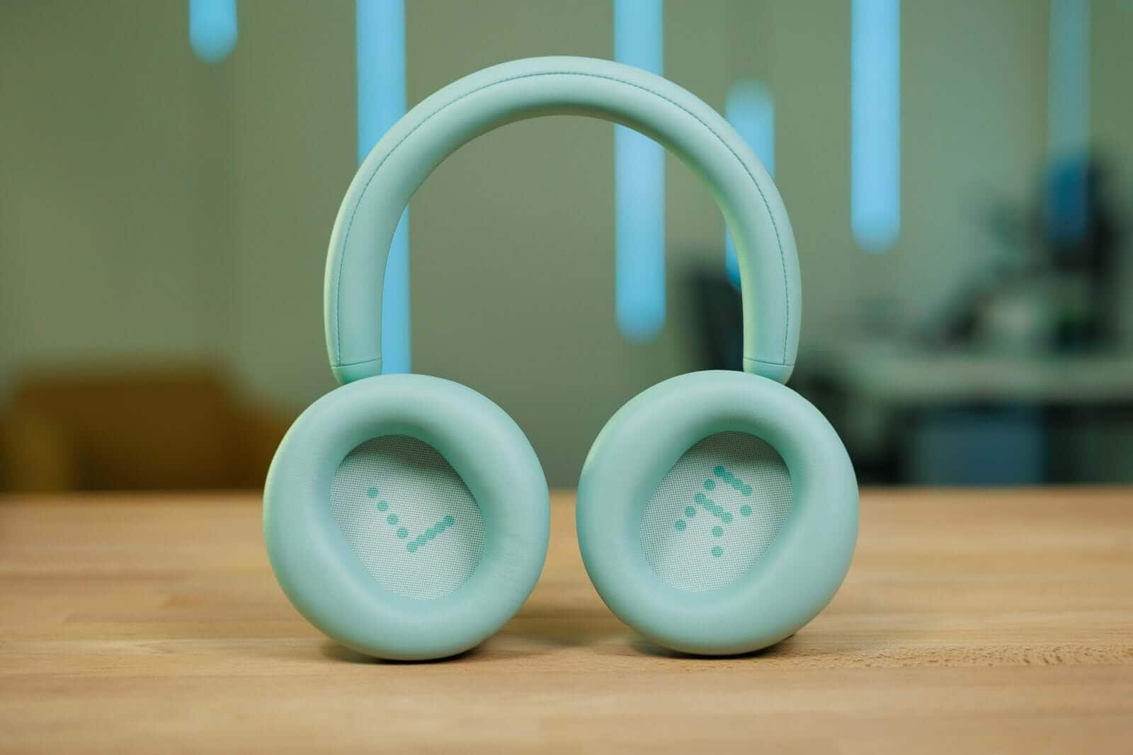 CMF Headphone Pro — spatial audio modes