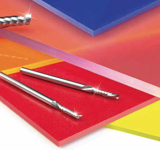 Best Blades and Bits for Cutting Plastic