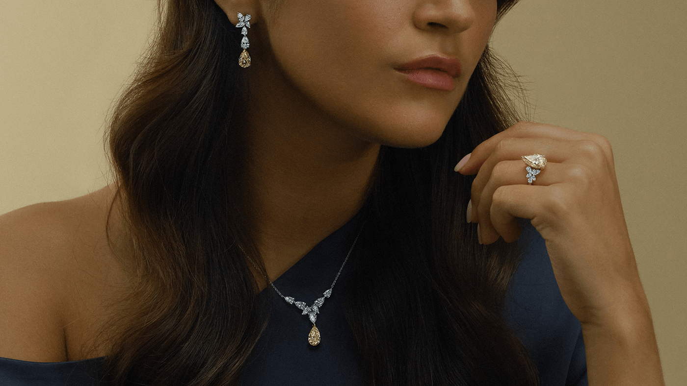 Yellow Diamonds: This Autumn, Cosy Up To Warm Sparkle