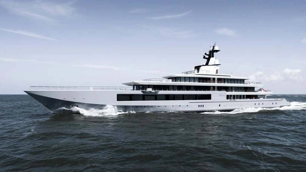 Steven Spielberg’s Megayacht Seven Seas Graces the Shores of Mallorca