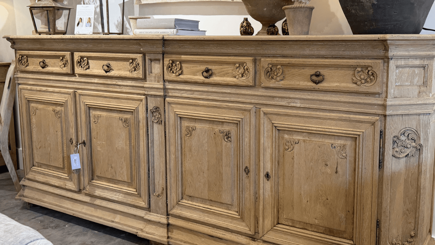 The Beauty of Gifting Antiques This Christmas