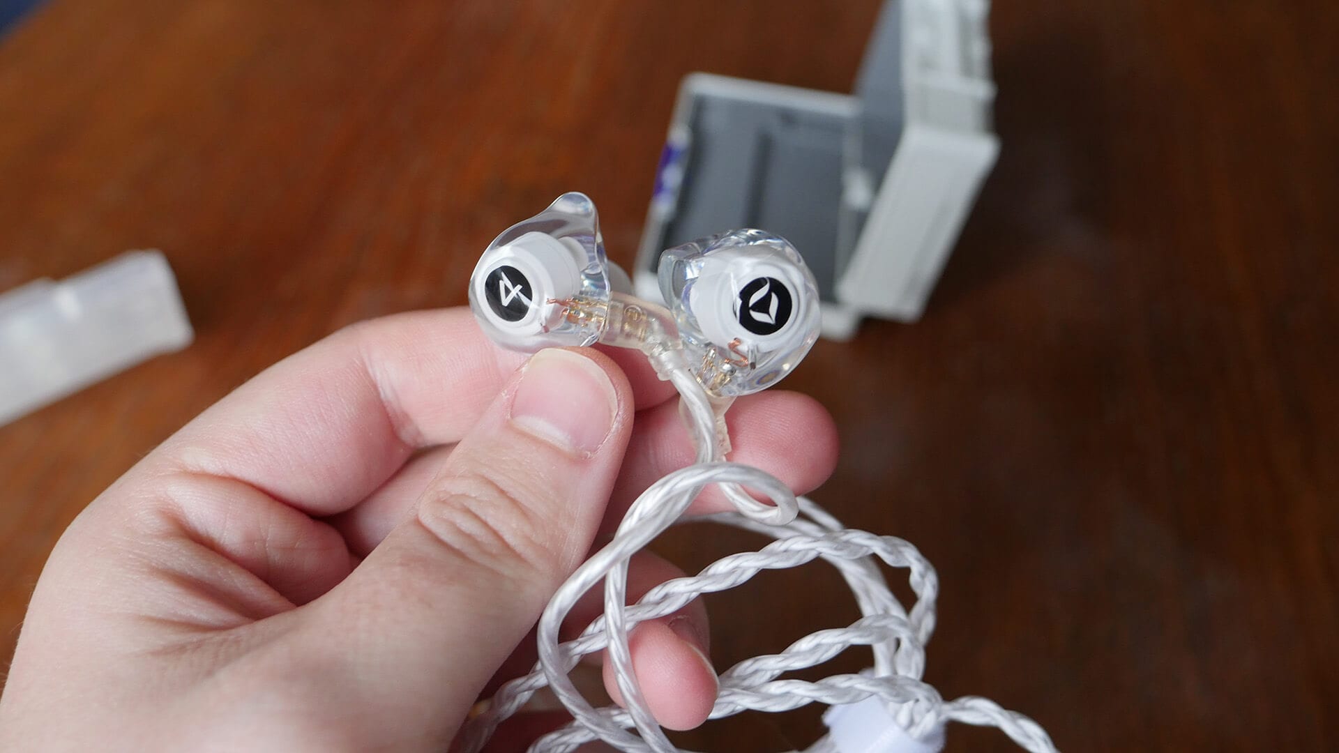Activo Q1 transparent design with logo inside plastic housing