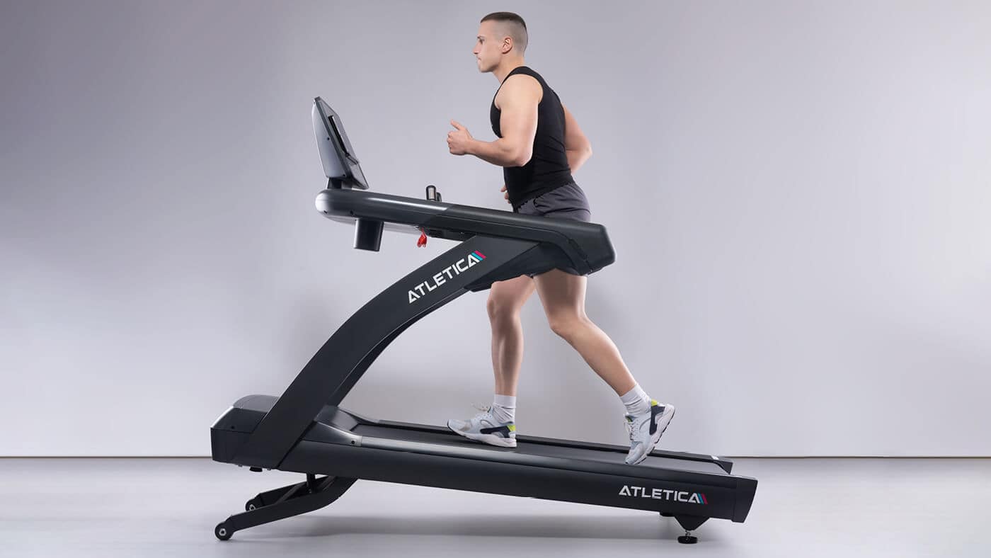 Laufband Training im Home Gym