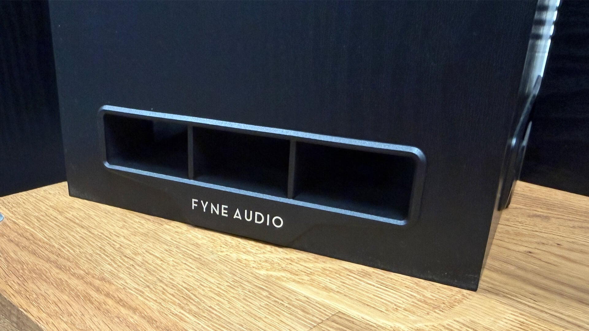 The straightforward design of the F500E system centers on practicality rather than flash