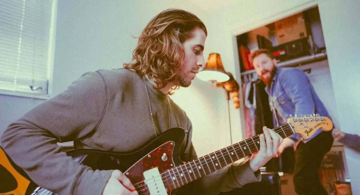 How to Write a Head-Turning Blues-Rock Riff