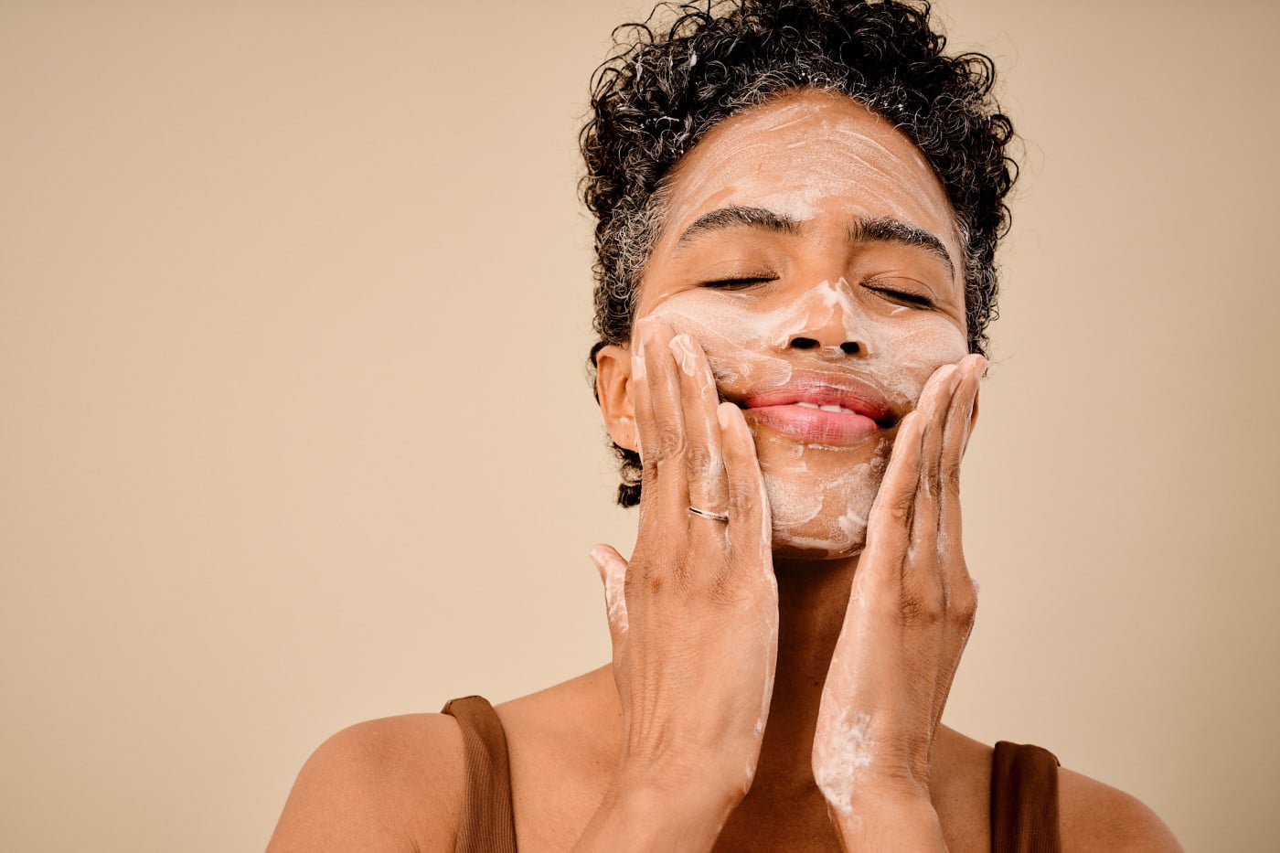 The Ultimate Guide to Menopause Skincare Solutions