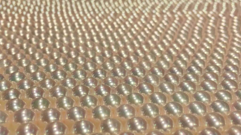 A few interesting pearl finds in Hong Kong