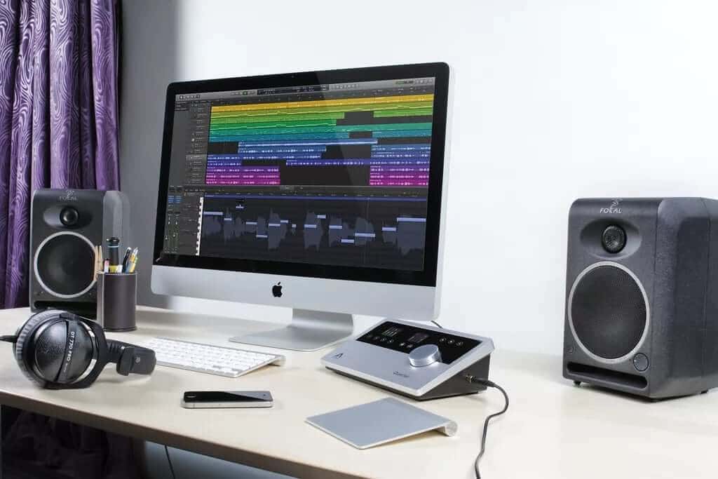 How to Choose the Right DAW for Songwriters