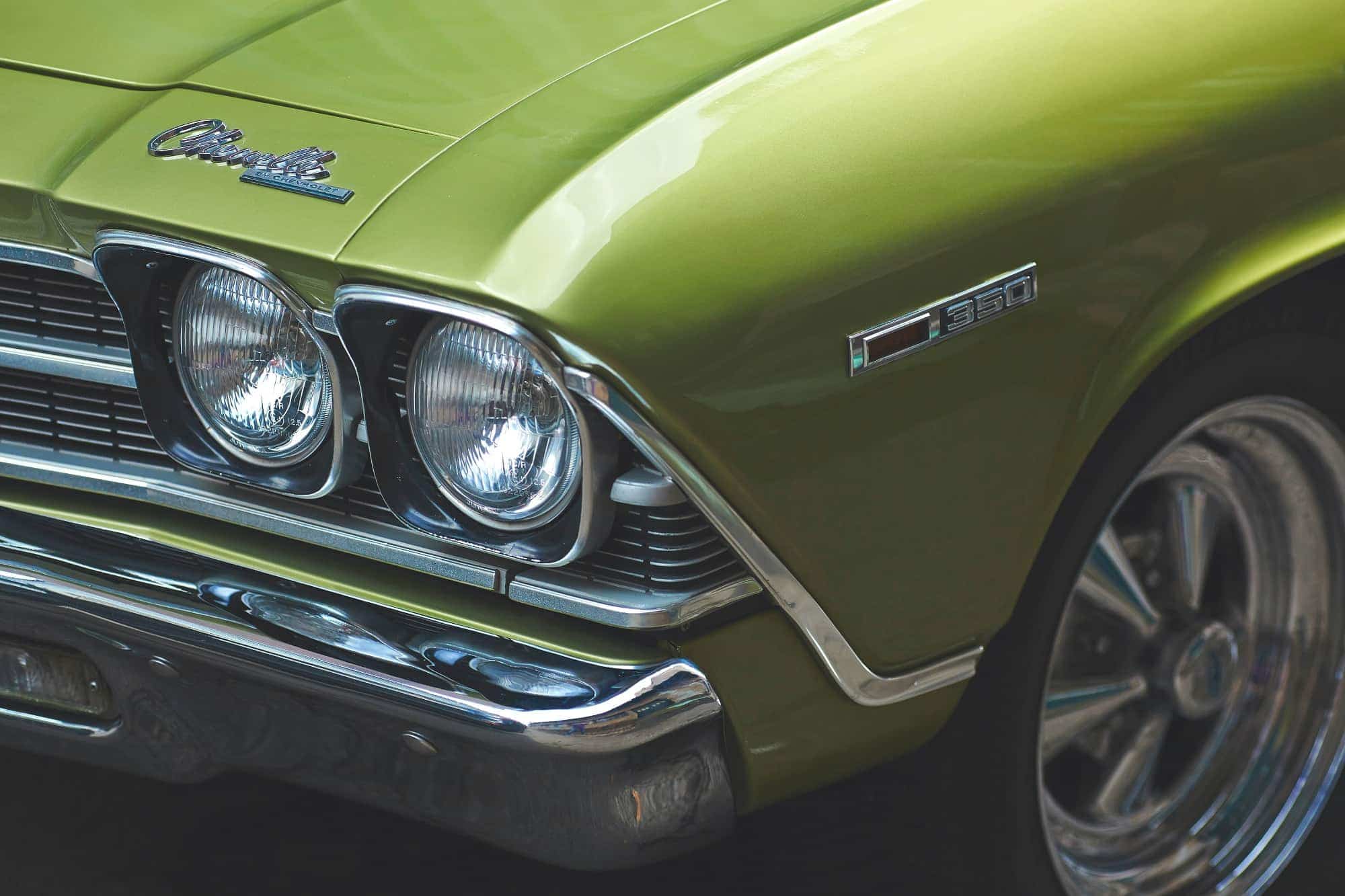 Swapping a TH200-4R Into an Early Muscle Car for Easy Overdrive