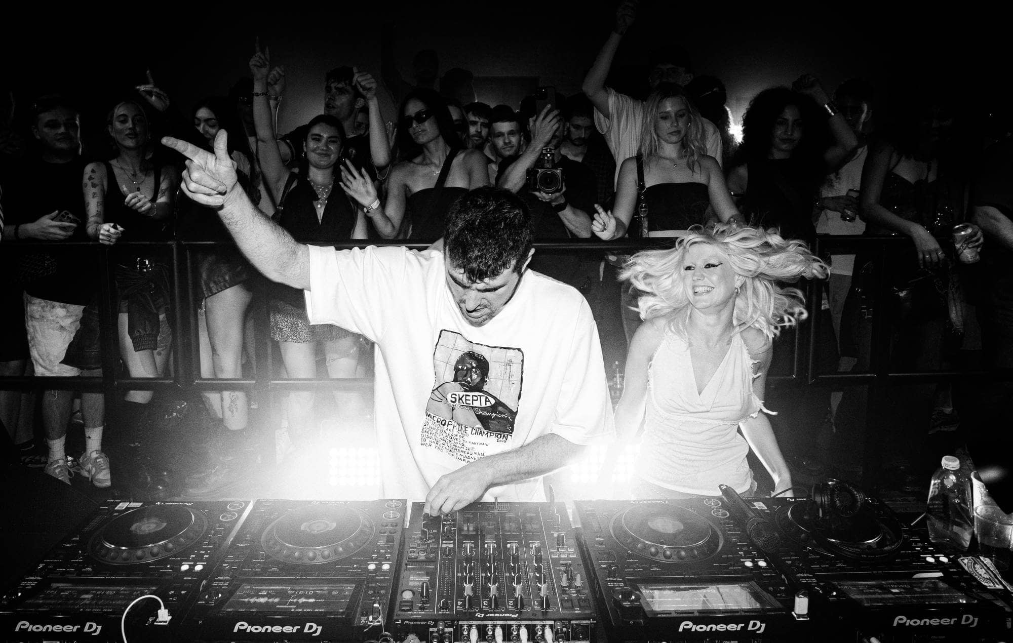 Fred Again.. and Amyl & The Sniffers in 'You’re A Star' video, shot by Theo Batterham