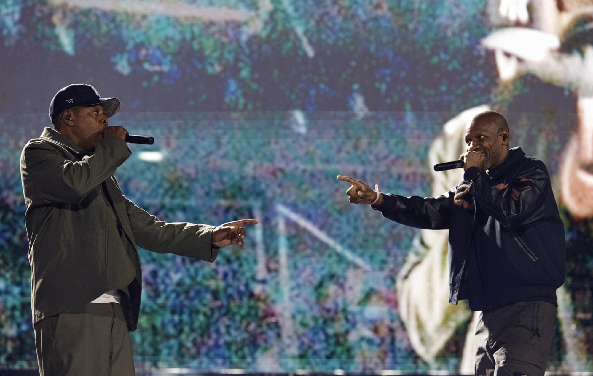 Jay-Z and Giggs performing together at Tottenham Hotspur Stadium