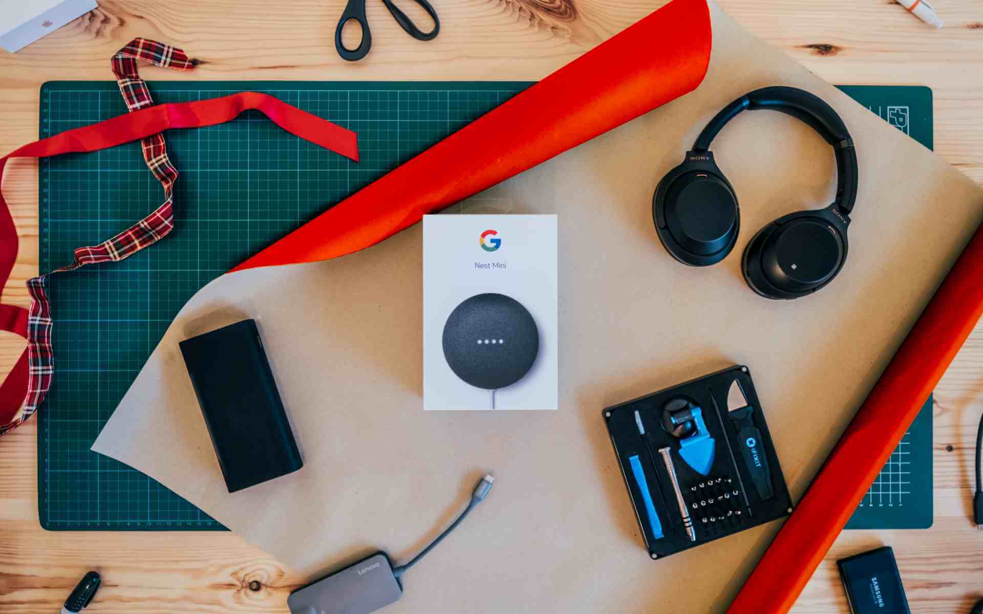 Holiday Tech Gift Guide 2021