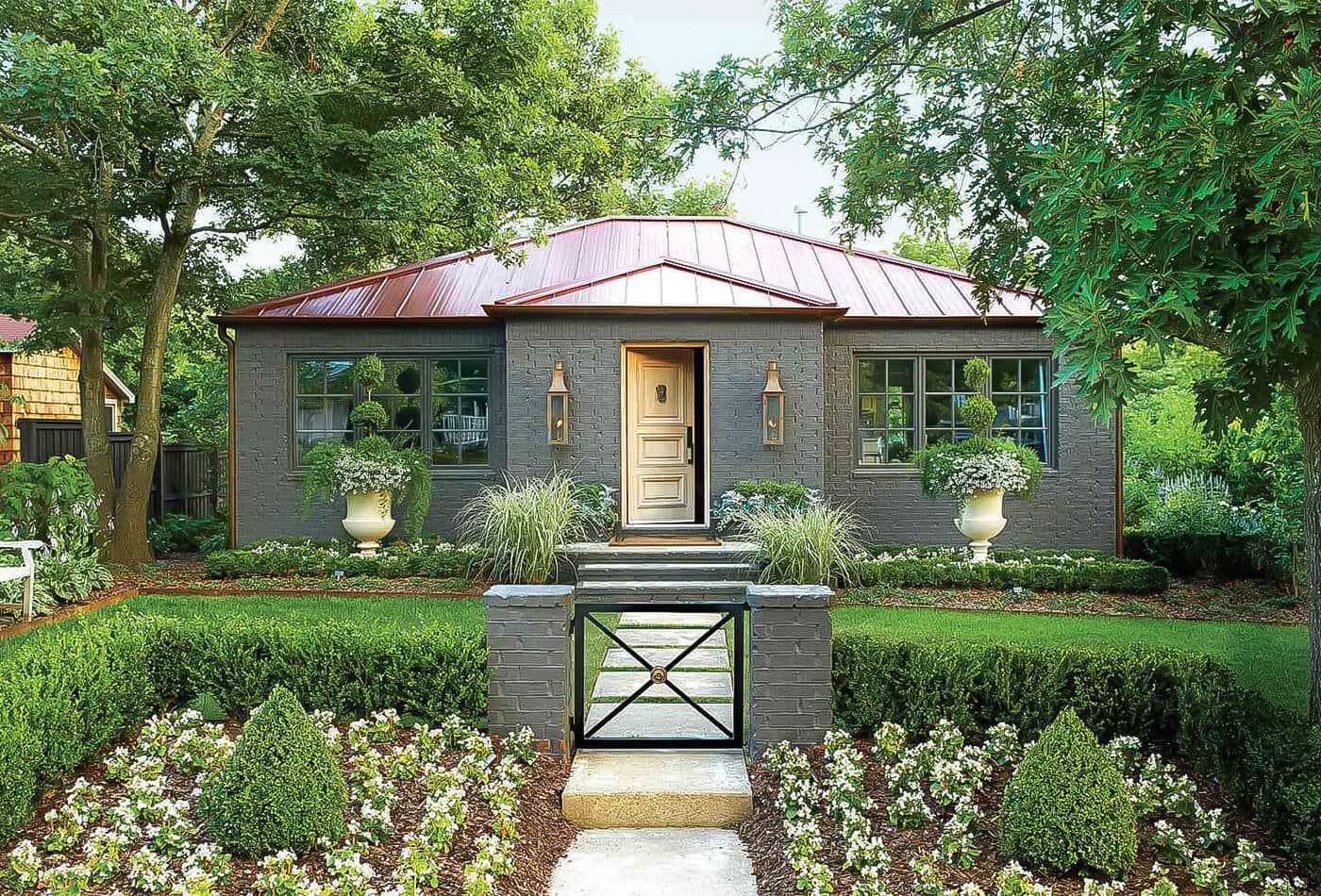 How to Spruce Up Home's Curb Appeal for a Street View?
