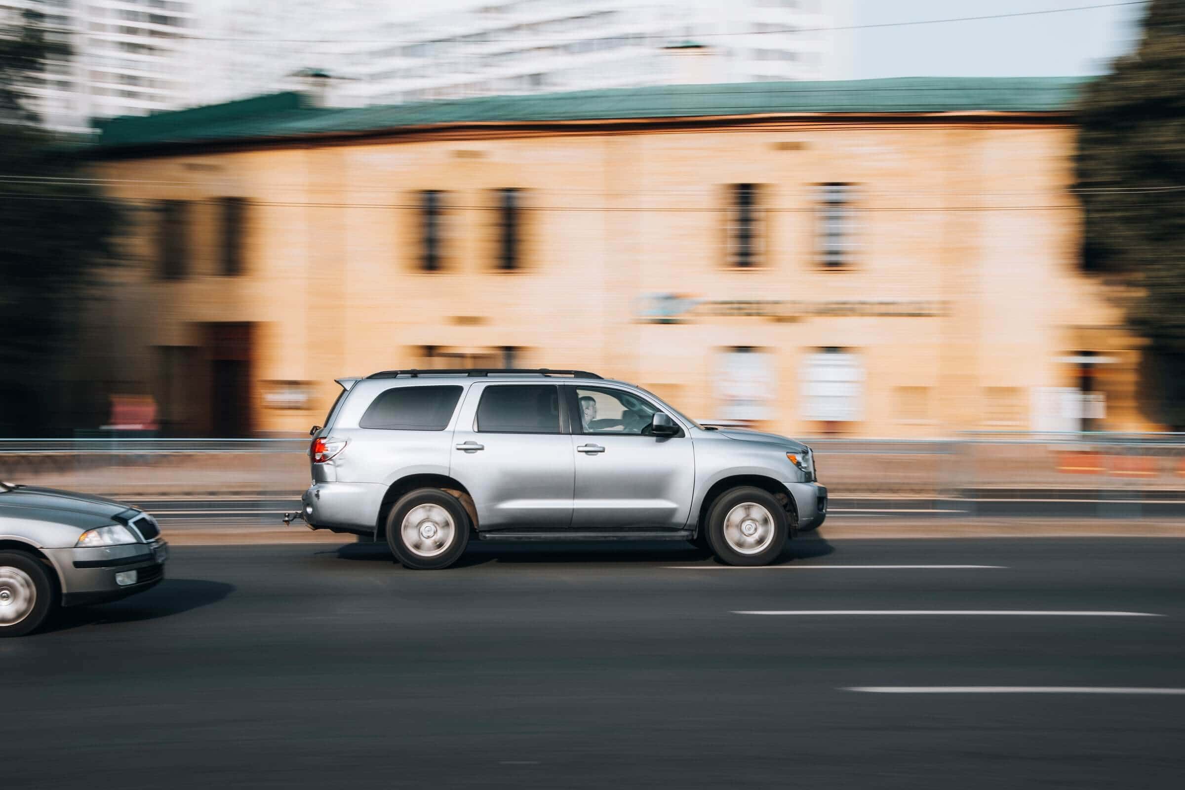 What's the Best SUV for You in Arkansas? Navigating the Natural State's Roads