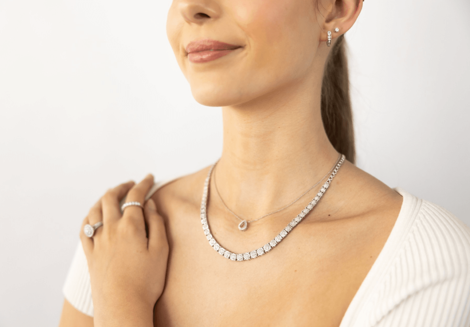 How To Style Jewellery For Date Night